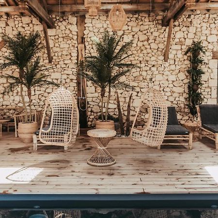 Clos Des Charmes Bed & Breakfast Sainte-Sabine-Born Exterior foto
